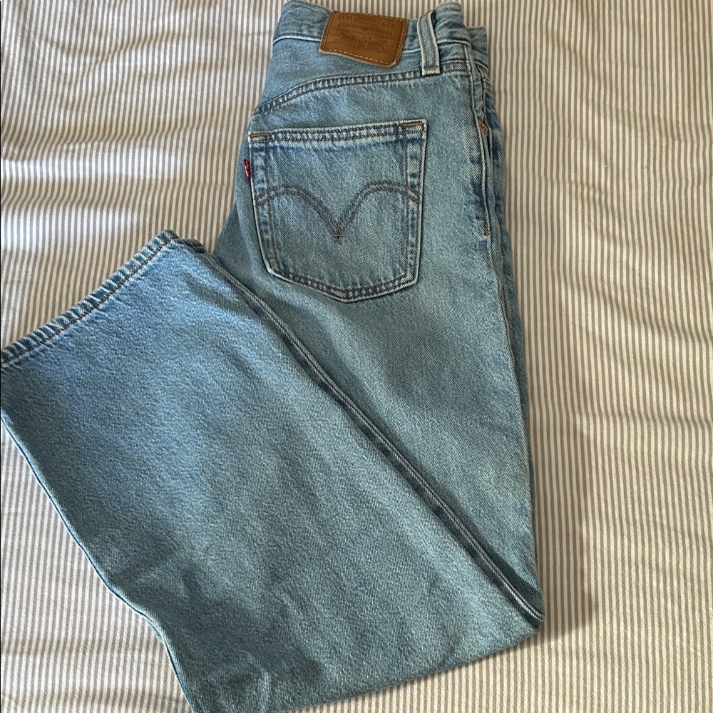 Levi's Light Blue Straight Jeans
